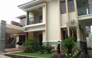 EXTERIOR_BUILDING Kuldesak Villas Bandung