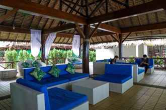 Lobi 4 Coral Island Resort