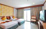 Bedroom 6 Rattana Beach Hotel Karon