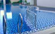 Swimming Pool 6 Mandarin Court Hotel