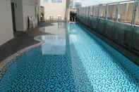 Swimming Pool Mandarin Court Hotel