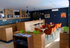Bar, Cafe and Lounge 7 Kyriad Hotel Arra Cepu