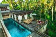 Kolam Renang Alam Penari Ubud