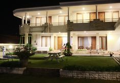 Bên ngoài 6 Pondok Asri Tawangmangu