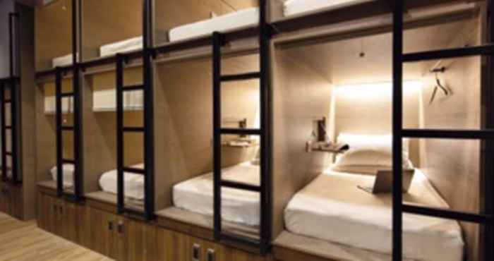 Kamar Tidur BEAT. Capsule Hostel @ Boat Quay