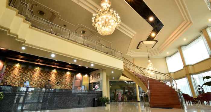 Lobby Hotel Sendang Sari