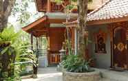 Exterior 7 Villa Dua Bintang