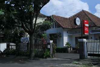 Luar Bangunan 4 De Tropis Family Residence