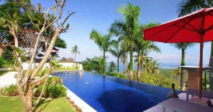 Swimming Pool Villa Tiara Lombok