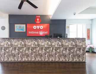 Lobi 2 Super OYO 251 Intime Hotel