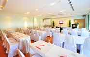 Ruangan Fungsional 7 Ramada by Wyndham Phuket Southsea