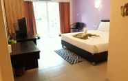 Kamar Tidur 7 Number 1 Guesthouse & Restaurant