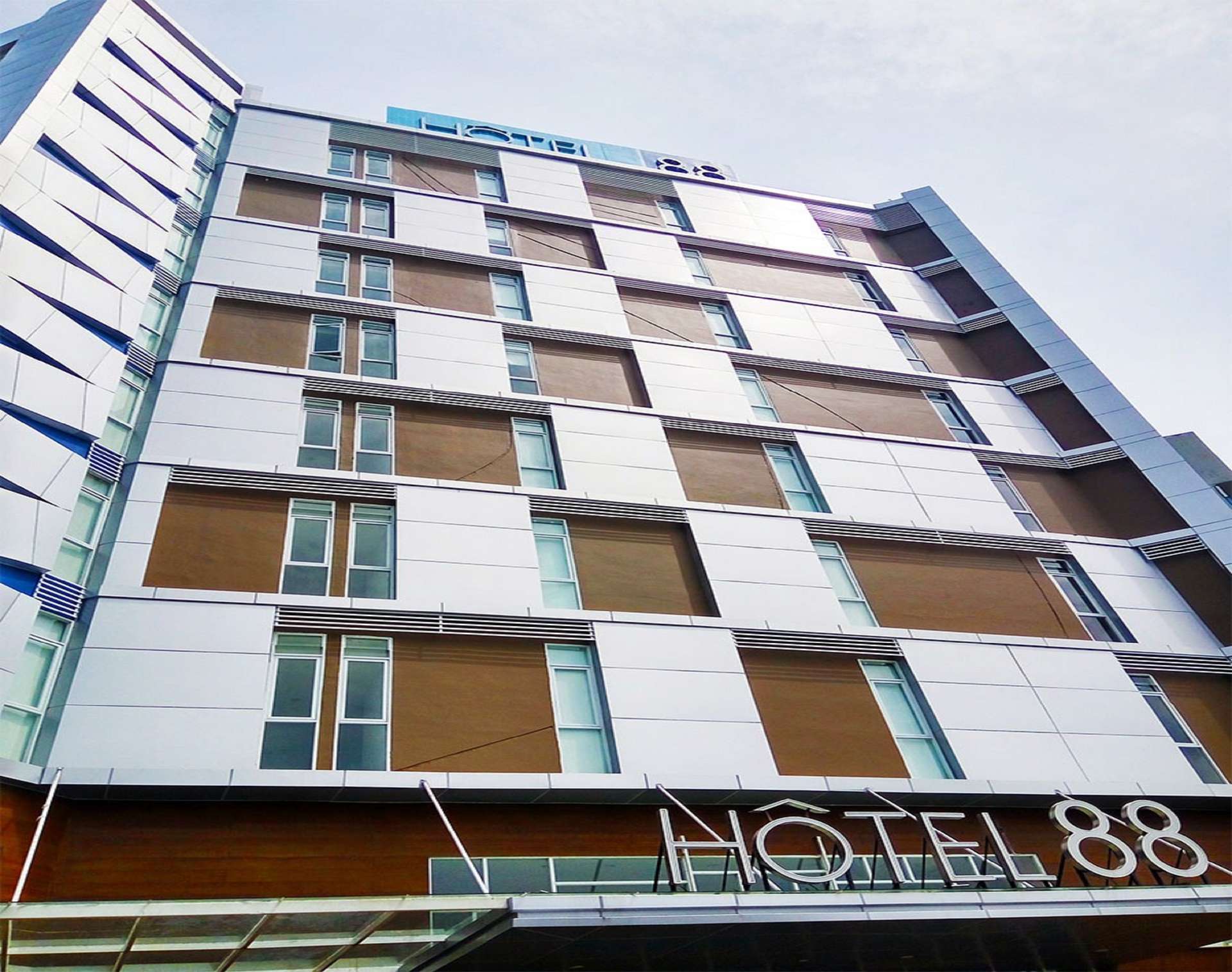 Harga kamar Hotel 88 Kedoya Jakarta, Kedoya Selatan untuk tanggal 2312