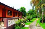 Exterior 4 Umphangburi Resort