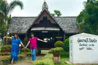 Lobby Umphangburi Resort