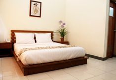 Bedroom 6 Grand Cepu Hotel