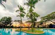 Swimming Pool 4 Bangi Resort Hotel