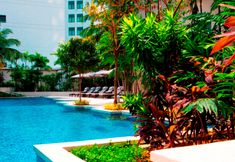 Swimming Pool 3 The Ritz-Carlton, Kuala Lumpur
