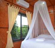 Bedroom 6 Bansuan Thanormpat Resort