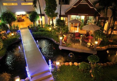 Kolam Renang The Lanna View Hotel