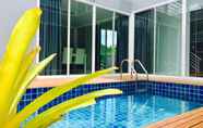 Kolam Renang 4 Mondara Vacation Home