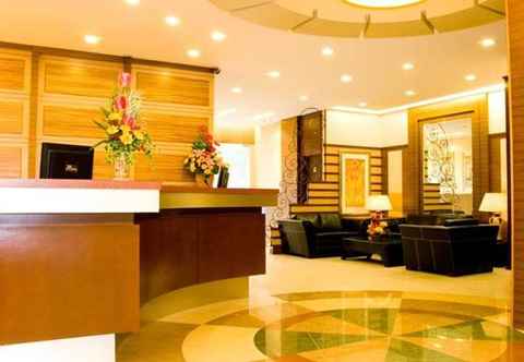 Lobby Celyn Hotel City Mall