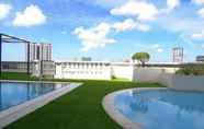 Swimming Pool 4 Grand Swiss-Belhotel Melaka (formerly LaCrista Hotel Melaka)