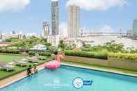 Swimming Pool Montien Riverside Hotel Bangkok