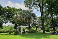 Common Space Montien Riverside Hotel Bangkok