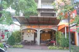 Lub Sbuy Hostel , SGD 11.16