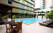 Swimming Pool 3 Dynasty Grande Hotel Bangkok