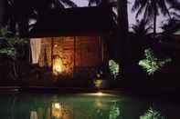 Kolam Renang Villas Light House		