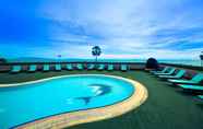 Kolam Renang 2 The Circle Residence Jomtien