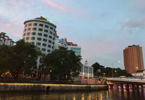 Exterior Robertson Quay Hotel