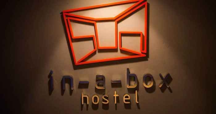 Lobi In a Box Hostel