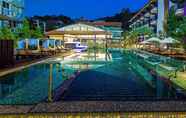 สระว่ายน้ำ 7 Phuvaree Resort 