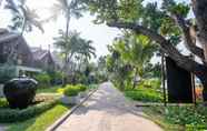 ภายนอกอาคาร 6 Ao Prao Resort