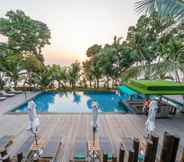 Hồ bơi 5 Ao Prao Resort