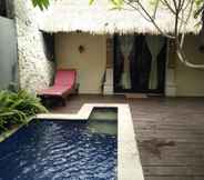 Swimming Pool 2 Bali Vidi Villa