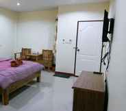 Bedroom 6 P and P Place Apartment Kanchanaburi