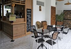 Bar, Kafe dan Lounge 6 Hotel Purimira