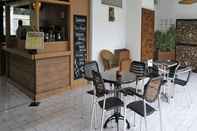 Bar, Kafe, dan Lounge Hotel Purimira