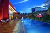 สระว่ายน้ำ favehotel Banjarbaru Banjarmasin