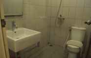 Toilet Kamar 2 MTC 2B Apartment