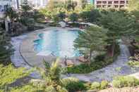 Swimming Pool R-Con Wong Amat Suite