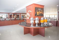 Restaurant 7 R-Con Wong Amat Suite