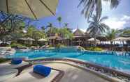 Kolam Renang 7 Thai House Beach Resort