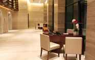 Lobby 5 Hotel Grandis