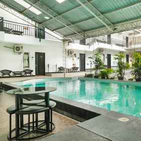 Swimming Pool 1 Hotel O Pondok Helomi, Hotel Tegalrejo