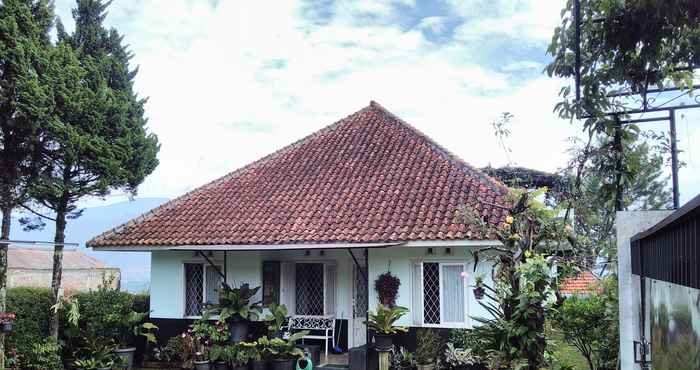 Bangunan Villa 121 Lembang